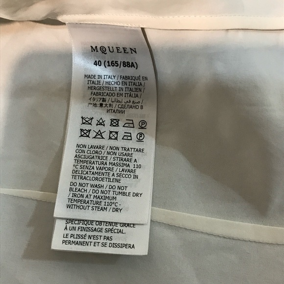 Alexander McQueen Elegant White Ruffled Blouse - Picture 5 of 10